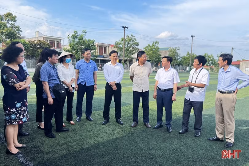 Phó Cục trưởng Cục Văn hóa cơ sở: Tượng Sơn là điển hình trong phong trào toàn dân xây dựng đời sống văn hóa