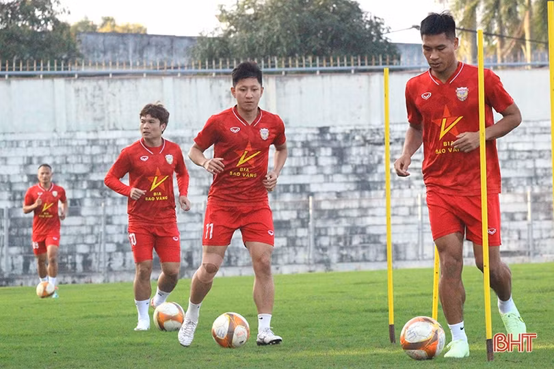 Hồng Lĩnh Hà Tĩnh hội quân, tập luyện sau kỳ nghỉ tết