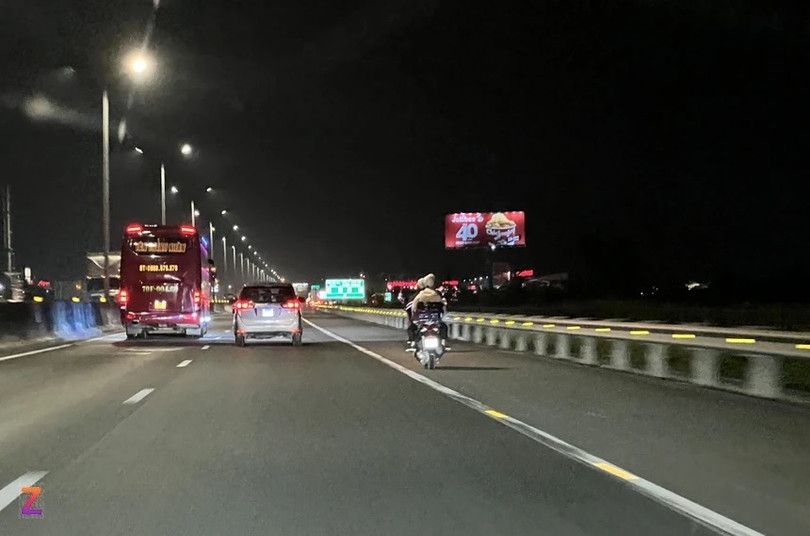 “Bí kíp” để xe máy không đi nhầm vào cao tốc ảnh 2 “Bí kíp” để xe máy không đi nhầm vào cao tốc