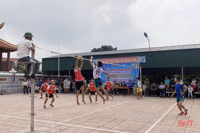 Sôi nổi các hoạt động thể thao mừng xuân mới ở Hà Tĩnh