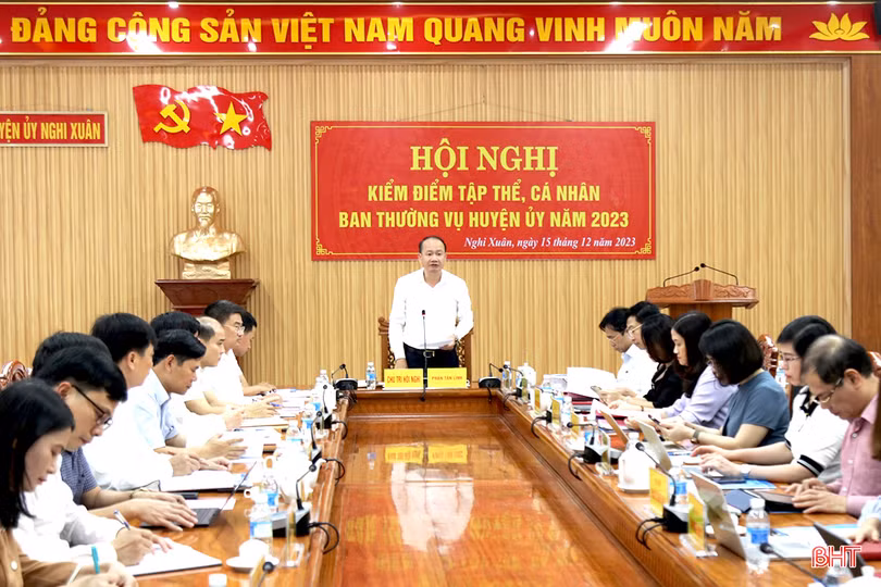 Hồng Lĩnh, Nghi Xuân kiểm điểm tập thể Ban Thường vụ, cá nhân năm 2023
