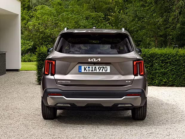 Kia Sorento 2024 ra mắt tại châu Âu, chờ về Việt Nam
