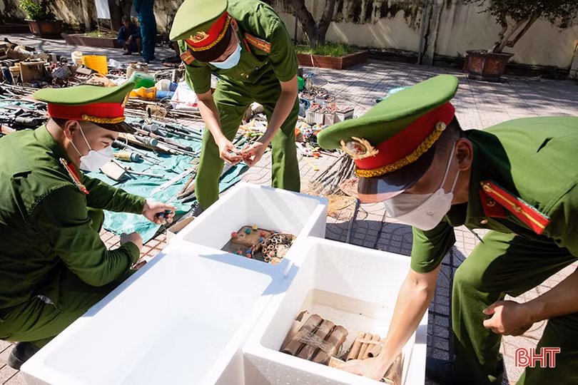 Mở đợt cao điểm đấu tranh với vi phạm pháp luật liên quan đến vũ khí, vật liệu nổ và pháo