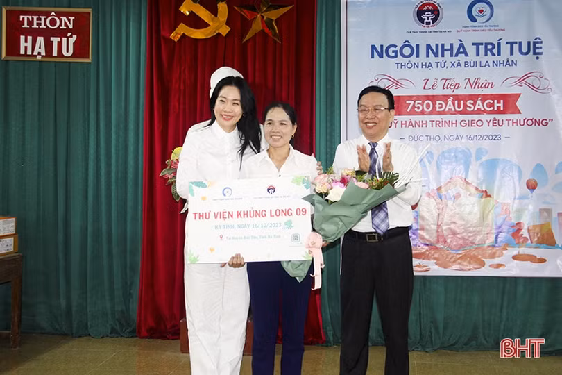 Khám sức khỏe cho 200 người thuộc gia đình chính sách ở Đức Thọ