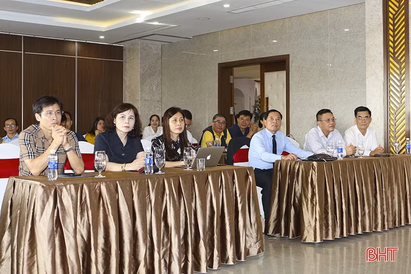 Trao thưởng Cuộc thi Ảnh đẹp và video clip ấn tượng về du lịch Hà Tĩnh