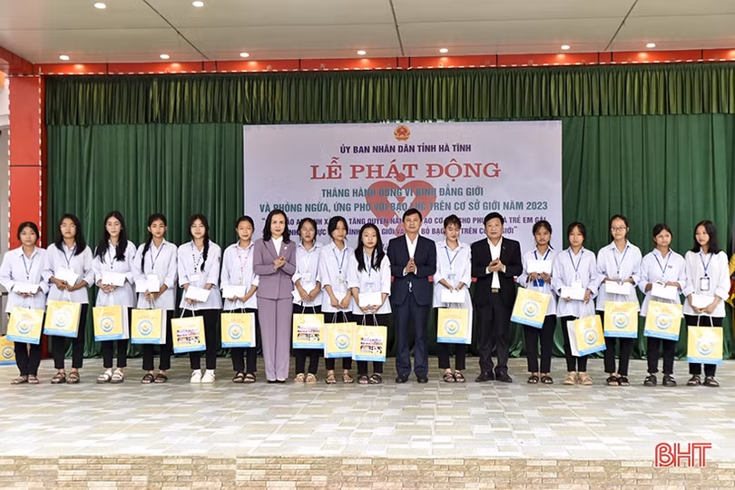 Nâng cao ý thức, trách nhiệm của người dân và cộng đồng về bình đẳng giới