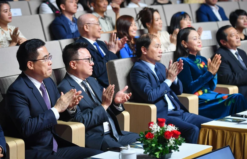 Trao giải thưởng Hành động vì cộng đồng - Human Act Prize 2023