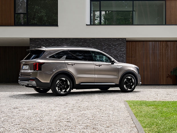 Kia Sorento 2024 ra mắt tại châu Âu, chờ về Việt Nam