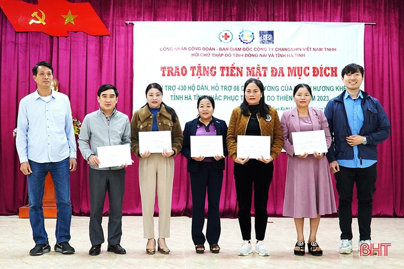 Gần 310 triệu đồng đến với vùng lũ Hương Khê