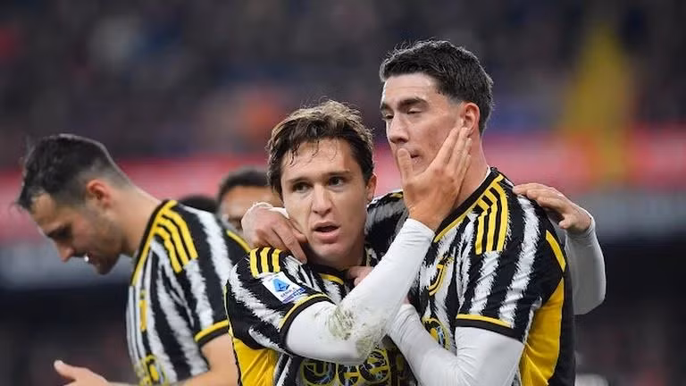 Juventus bất bại trận thứ 11 liên tiếp