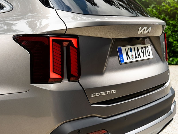 Kia Sorento 2024 ra mắt tại châu Âu, chờ về Việt Nam