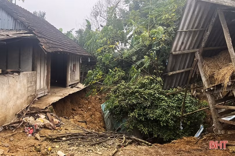 Liên đoàn Địa chất Bắc Trung Bộ vào cuộc tìm nguyên nhân gây sụt lún ở Hương Khê