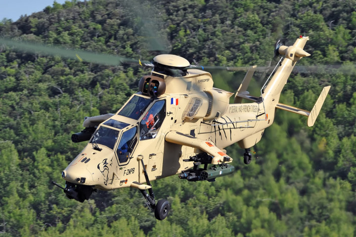 suc manh dang gom cua truc thang ho biet bay eurocopter tiger