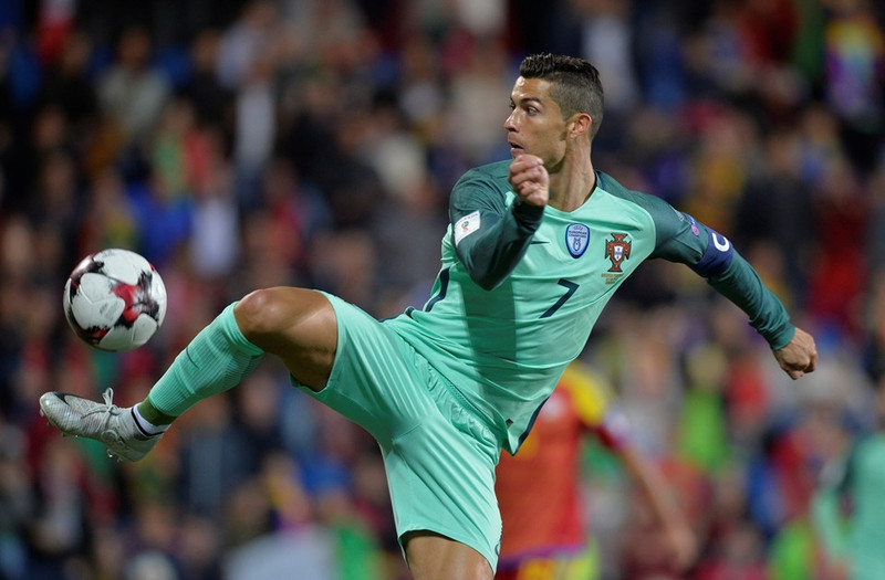 ronaldo toa sang bo dao nha tien sat ve du world cup 2018