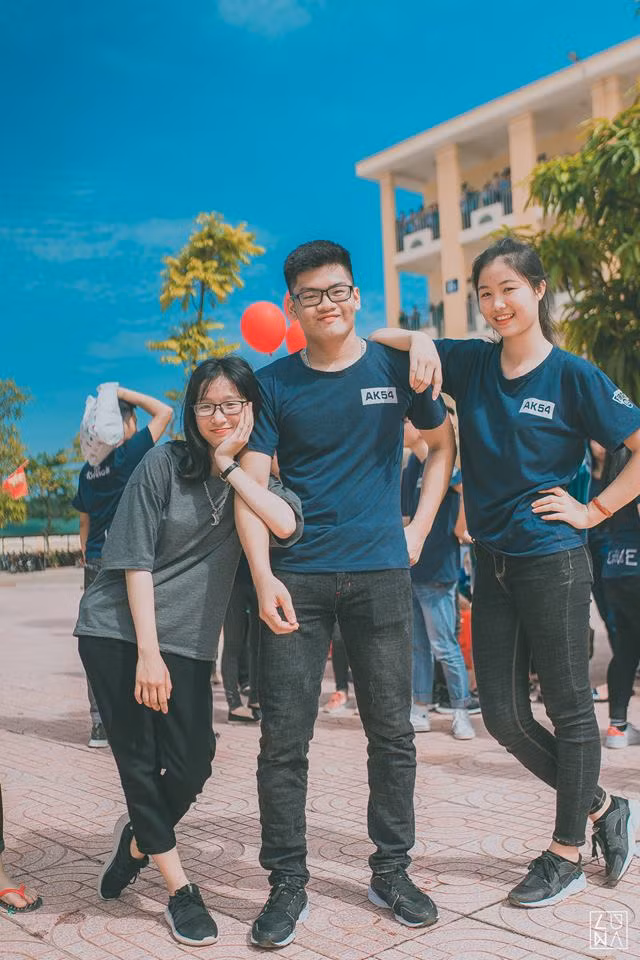 nu sinh ha tinh vao chung ket hoa hau dai duong