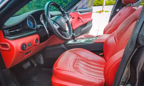 maserati quattroporte sieu xe duong pho gia 6 ty dong