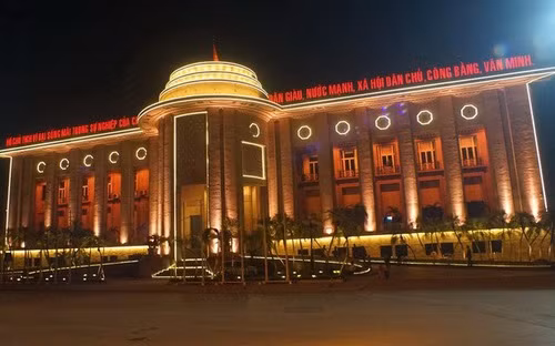 thong doc le minh hung tin dung 2017 tot ngay tu dau nam