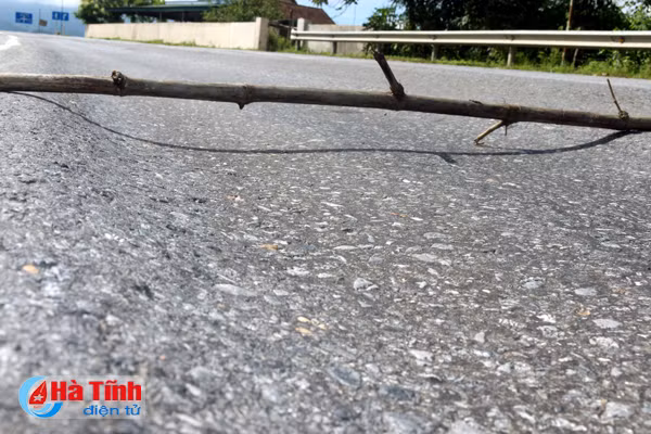 tuyen duong tranh ky anh xuong cap nghiem trong