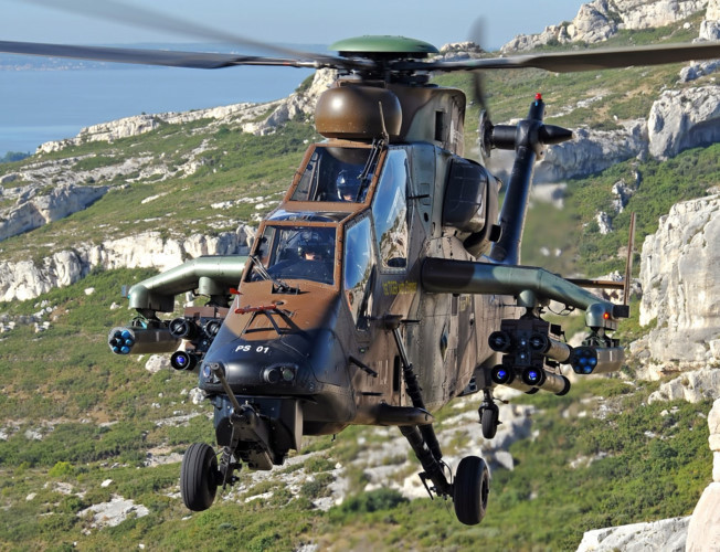 suc manh dang gom cua truc thang ho biet bay eurocopter tiger