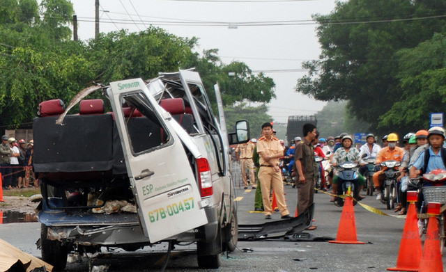 hien truong vu tai nan tham khoc lam 6 nguoi chet o tay ninh