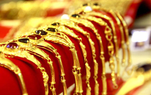 gia vang lao doc manh xuong day 2 thang