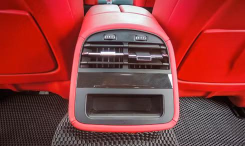 maserati quattroporte sieu xe duong pho gia 6 ty dong