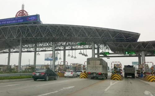 chinh phu yeu cau ra soat lai viec dat tram va muc phi bot