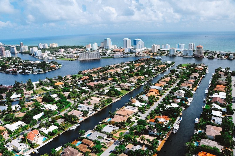 Fort Lauderdale, Flordia, Mỹ (tăng 184%): Đây được mệnh danh là "Venice của nước Mỹ". Nằm cách thủ phủ Miami của bang Floria hơn 48km, Fort Lauderdale có nhiều dòng suối tự nhiên, kênh rạch chằng chịt hấp dẫn các du khách. Ảnh: homeaway. 10 diem den dang hut khach du lich tren the gioi