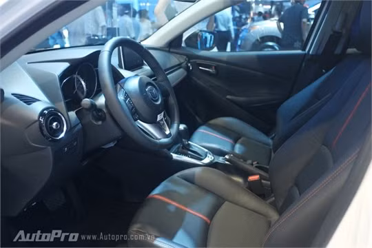 Được lắp ráp trong nước, Mazda2 giảm giá 20 triệu ảnh 6