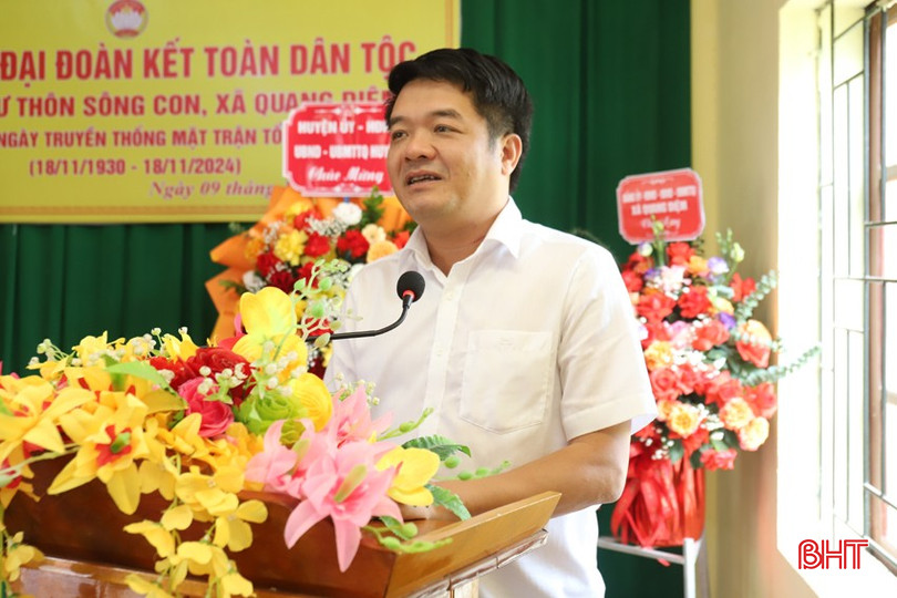 Chủ tịch Ủy ban MTTQ tỉnh Trần Nhật Tân phát biểu tại buổi lễ.