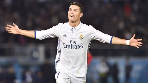 clb trung quoc muon bien ronaldo thanh ban hop dong the ky