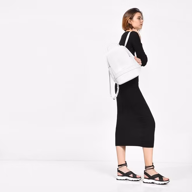 10 phu kien tao diem nhan cho streetstyle cuoi nam