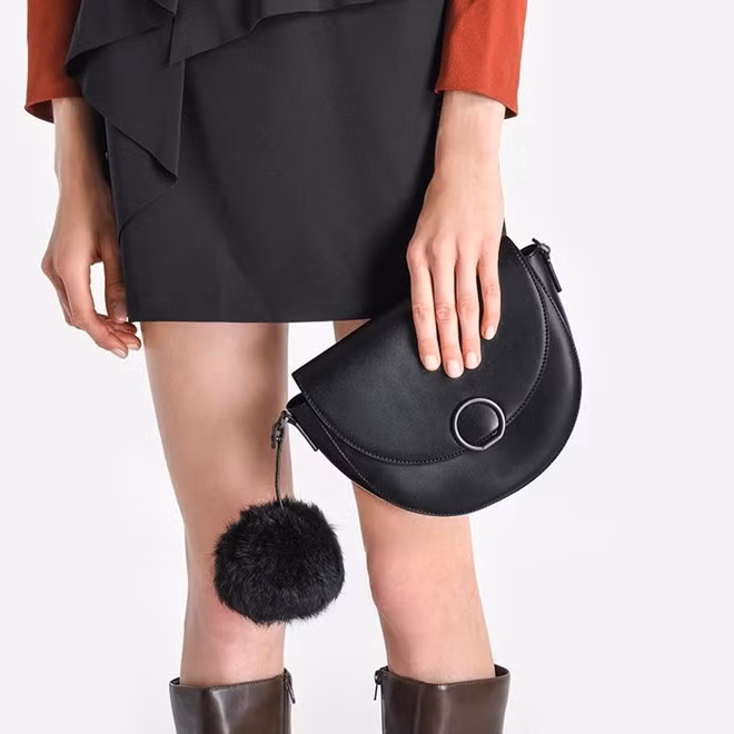 10 phu kien tao diem nhan cho streetstyle cuoi nam