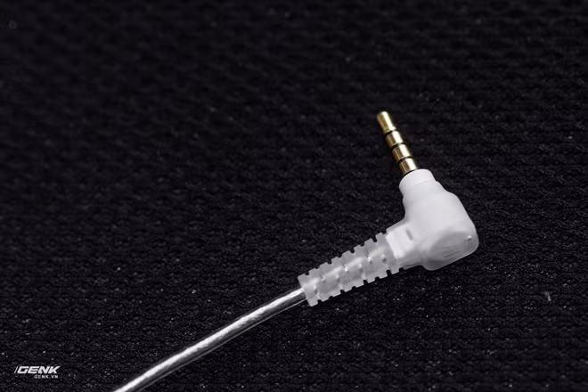 dap hop tai nghe dang hybrid cao cap mee m7 pro