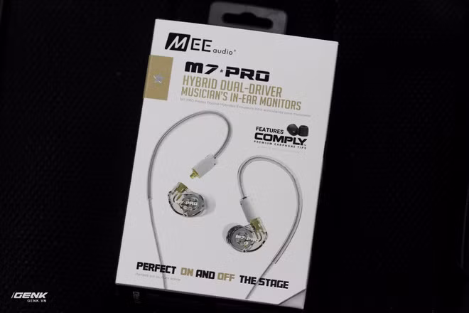 dap hop tai nghe dang hybrid cao cap mee m7 pro