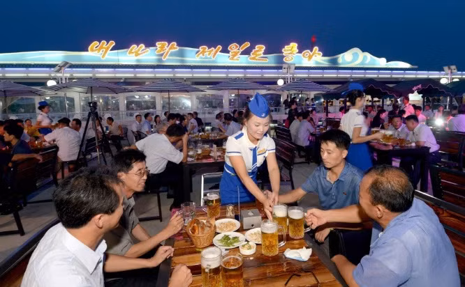 trieu tien bat ngo huy to chuc le hoi bia