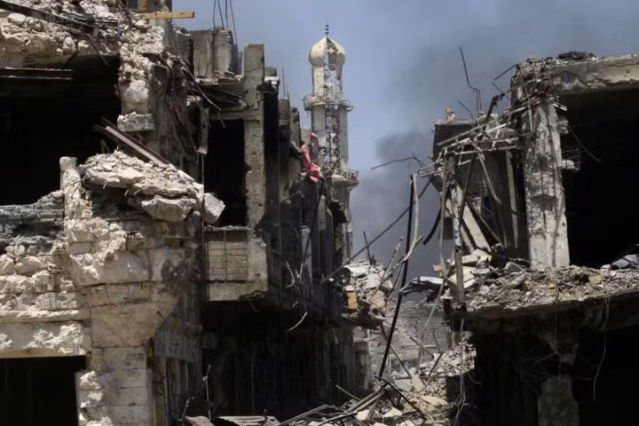 chum anh ben trong vung dat chet mosul iraq