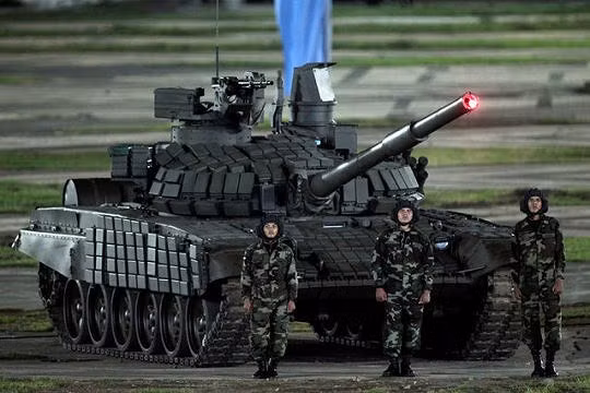 284 “hổ thép” T-72B1V sẽ chặn đứng đà tiến, nếu Mỹ và Colombia tấn công Venezuela?