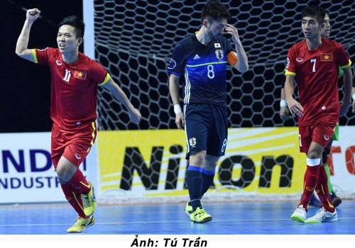 Lần đầu tiên Việt Nam có đội tuyển lọt vào vòng chung kết World Cup năm nào?