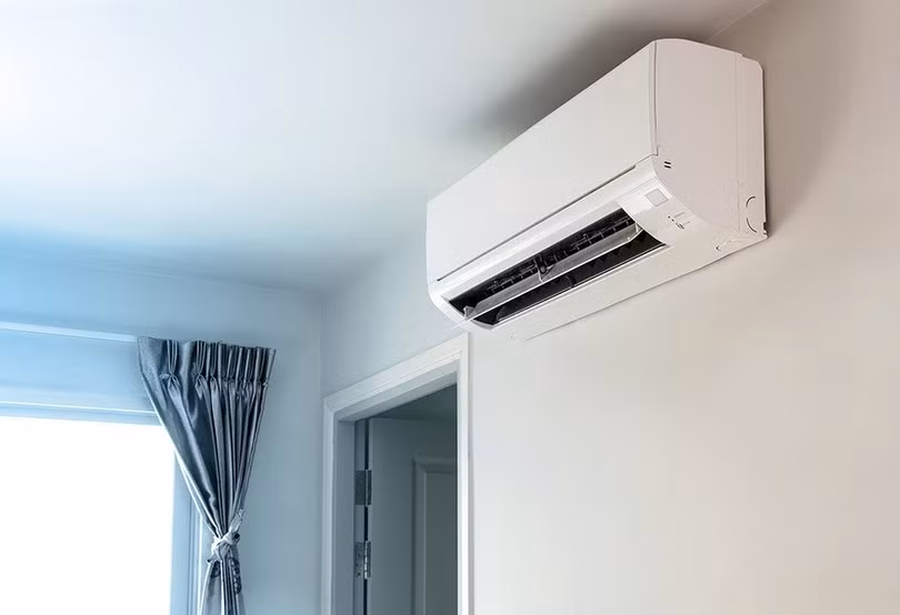 Vì sao không nên đóng kín cửa khi mở máy lạnh?
