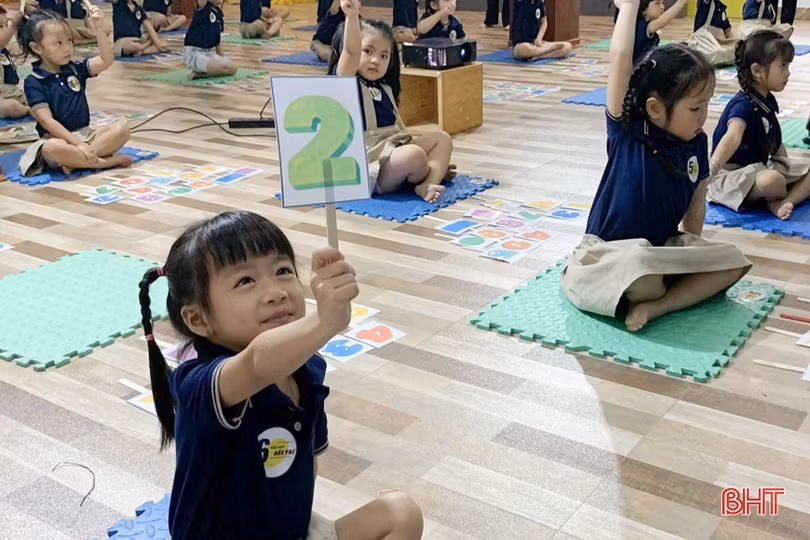 “Siêu nhí” Trung Kiên đấu trí