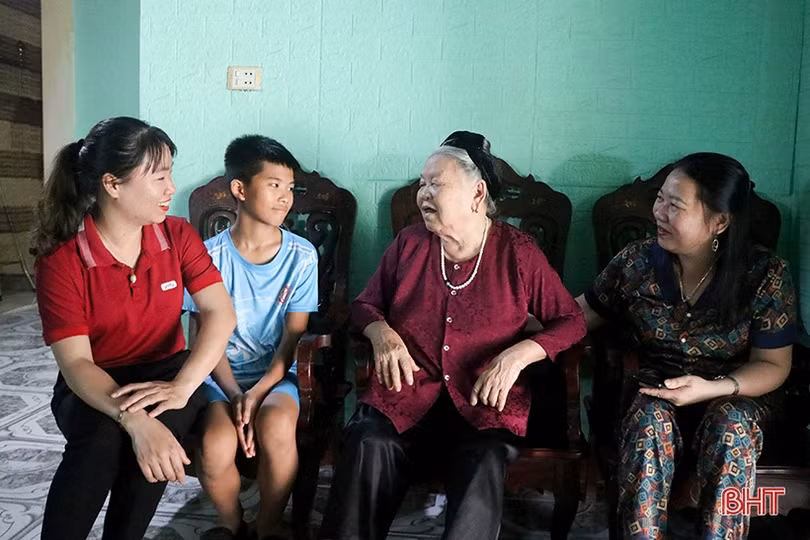 Khắc ghi lời dạy của Người