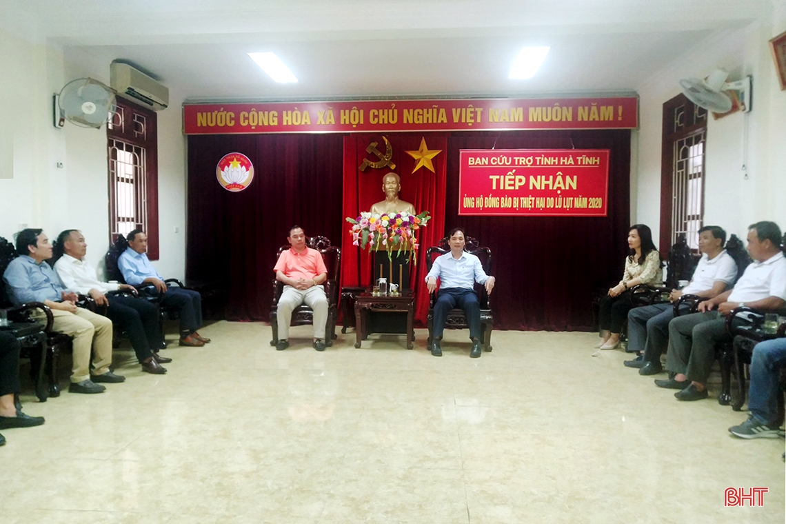 Các doanh nghiệp Bình Dương ủng hộ Hà Tĩnh hơn 2,4 tỷ đồng khắc phục hậu quả mưa lũ