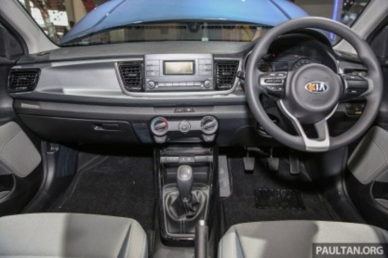 kia rio 2018 ruc rich ve viet nam
