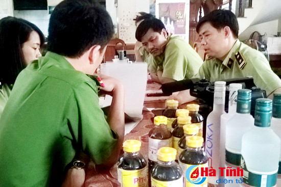 kiem soat thi truong ngan chan chat chem trong dip nghi le