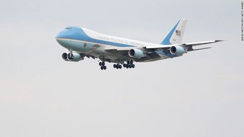 10 san bay co diem tiep dat dep nhat the gioi 2017