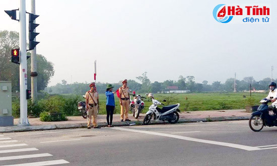 dvtn tham gia dam bao an ninh trat tu atgt dip nghi le