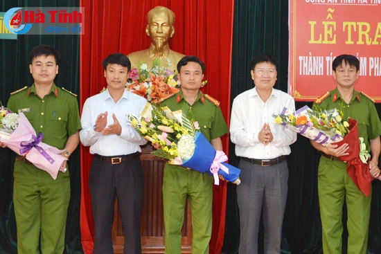 dot nhap tiem vang o hong linh trom do trang suc tri gia 700 trieu dong