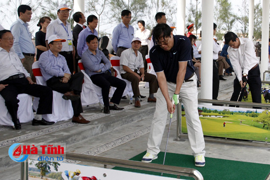 dua san golf xuan thanh nghi xuan vao hoat dong