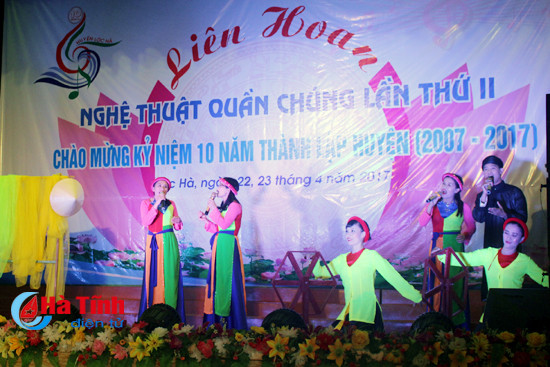 dac sac chuong trinh nghe thuat ky niem 10 nam thanh lap huyen loc ha